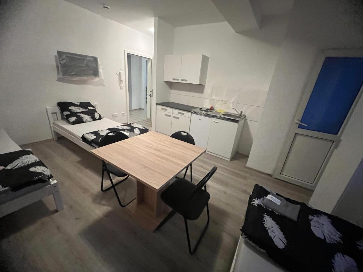 Top Monteurzimmer ドゥイスブルグ エクステリア 写真